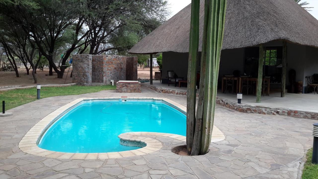 Khan River Lodge Wilhelmstal Exteriör bild